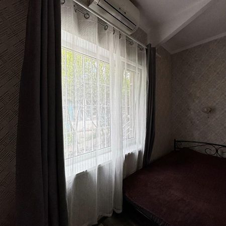 French Apartment In Odessa Exterior foto